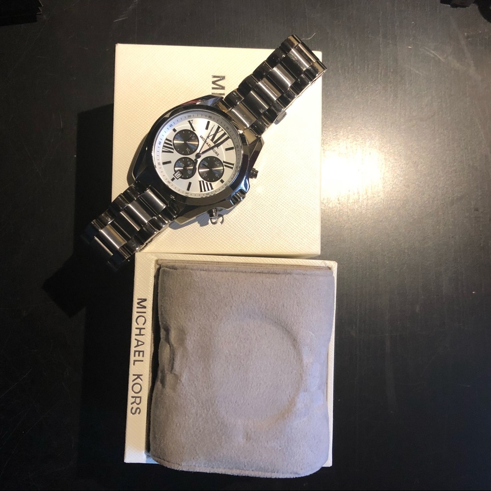Mk Watch - Picture 2 of 7